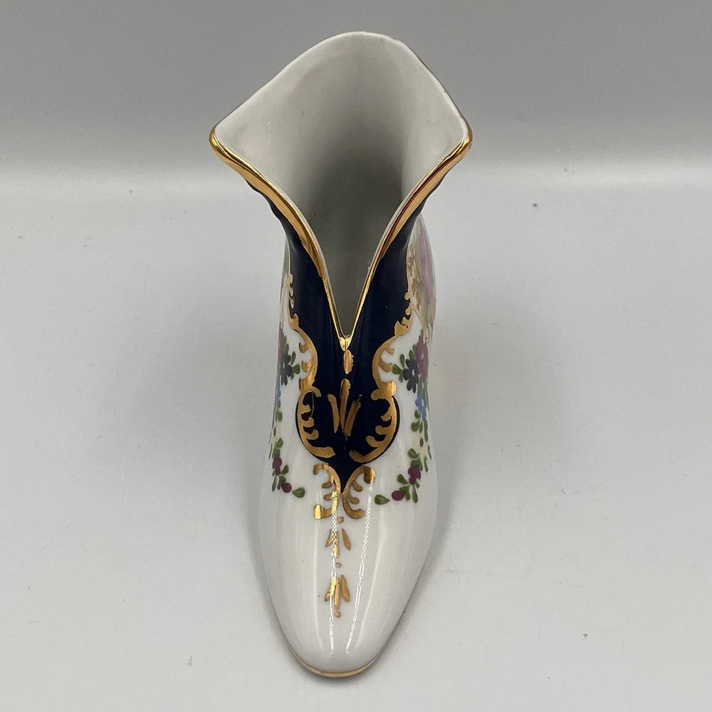 Vintage Porcelain Shoe Figurine Courting Couple Gold Trim Heel Ornate Grannycore